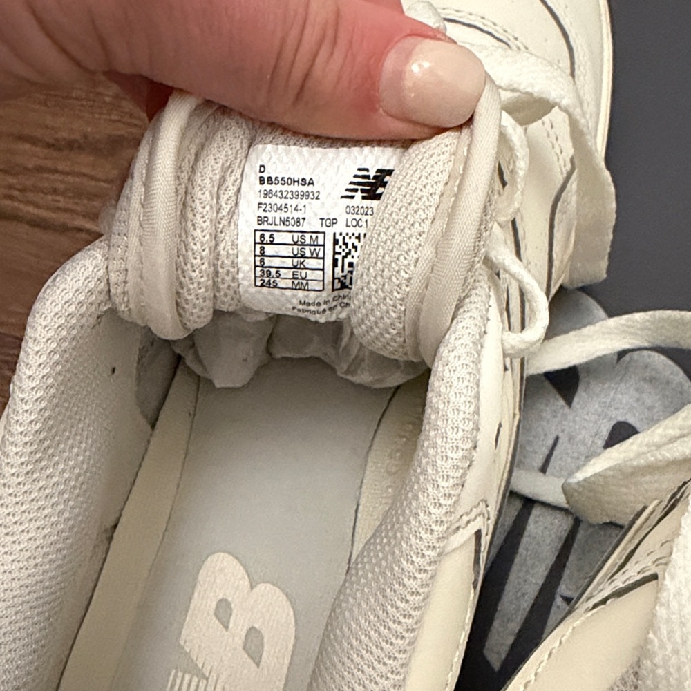 New Balance 550 Turtledove Size 6.5 - Picture 6 of 7